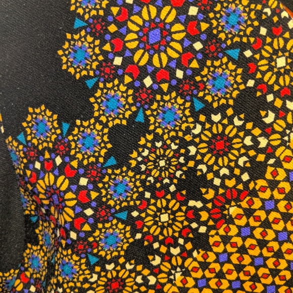 New York & Company faux fractal pattern, tailored midi dress, size medium - Picture 6 of 8